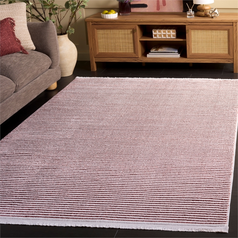 Safavieh Whisper 5'-3