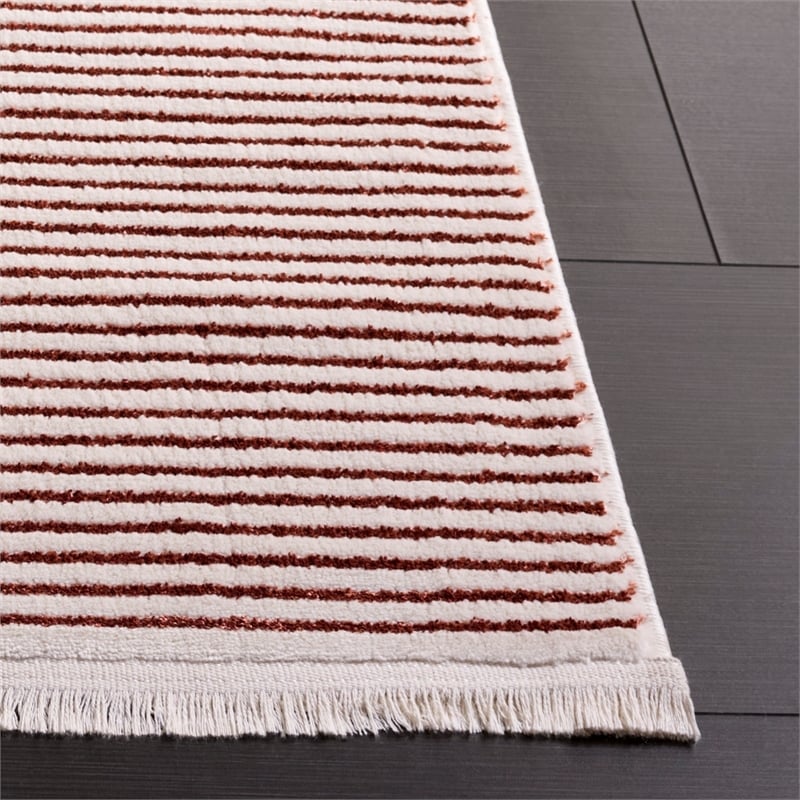 Safavieh Whisper 5'-3