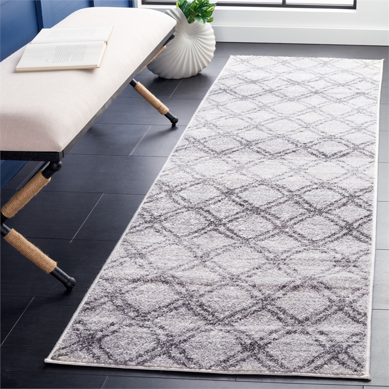 Safavieh Adirondack 2'-6