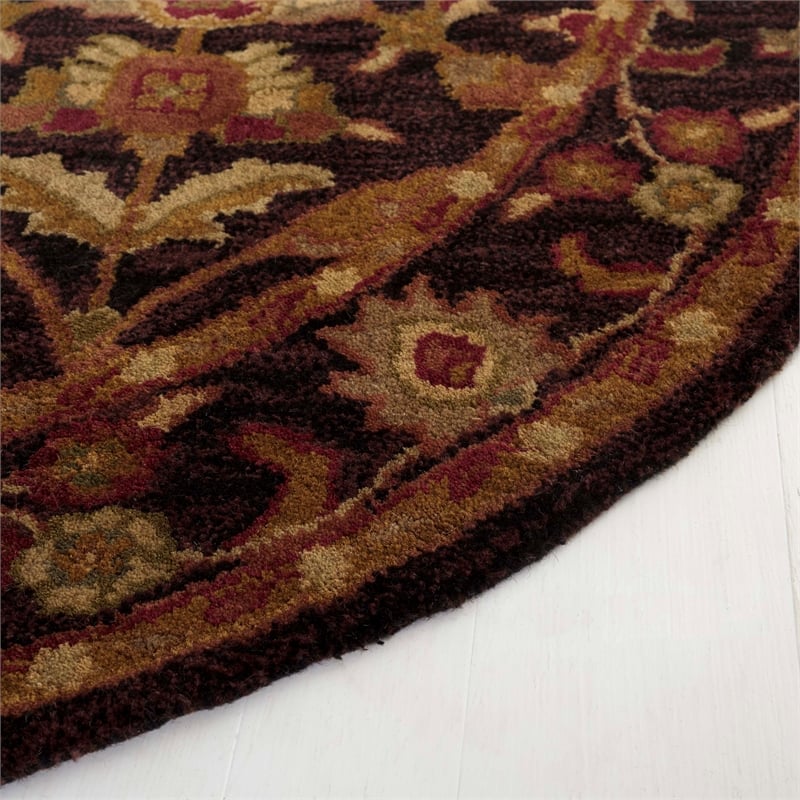 Safavieh Antiquity 4'-6