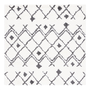 Safavieh Berber Shag 5'-1&quot x 5'-1&quot Jute Power Loomed Rug in Ivory / Dark Gray