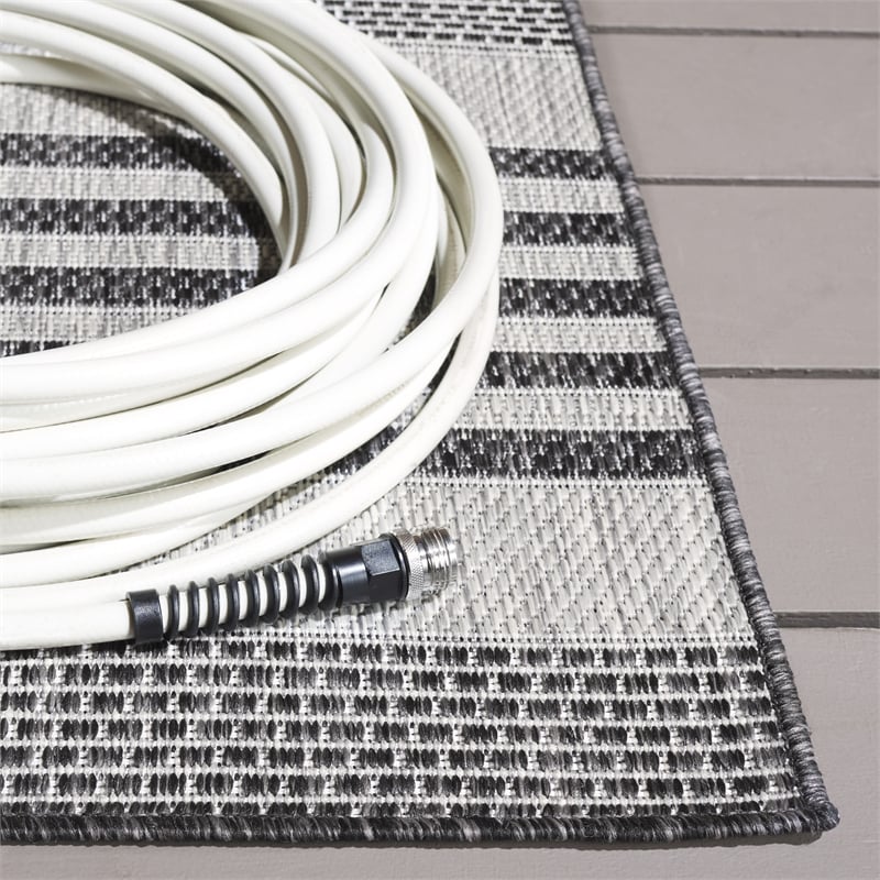 Safavieh Beach House 6'-7