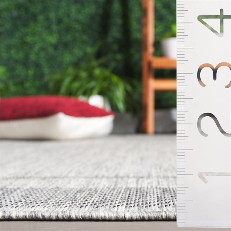 Safavieh Beach House 6'-7