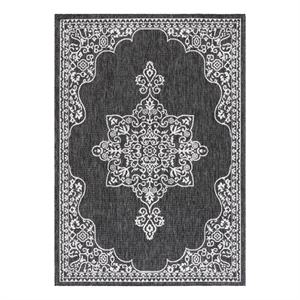 Safavieh Beach House 5'-3&quot x 7'-6&quot Polyester Power Loomed Rug in Charcoal /Ivory
