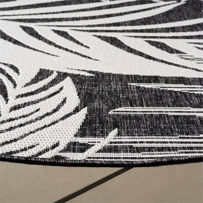 Safavieh Beach House 6'-7