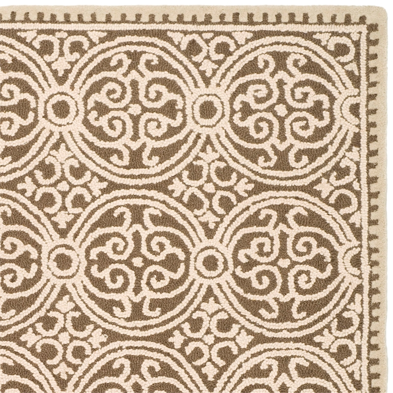 Safavieh Cambridge 5'-0