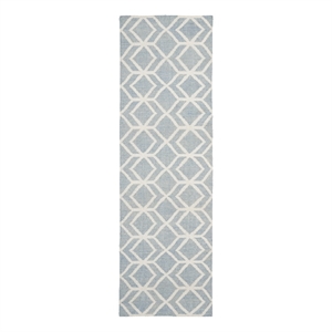 Safavieh Dhurries 2'-6&quot x 8'-0&quot Wool Hand Woven Flat Weave Rug in Blue/Ivory
