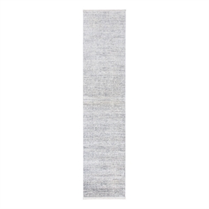 Safavieh Dream 500 2'-0&quot x 8'-0&quot Polyester Power Loomed Rug in Ivory / Gray