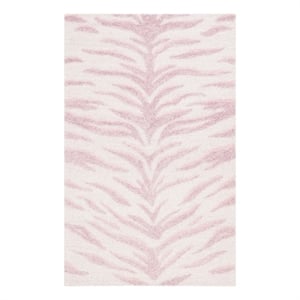 Safavieh Ebony 6'-0&quot x 9'-0&quot Wool and Cotton Hand Tufted Rug in Pink / Ivory