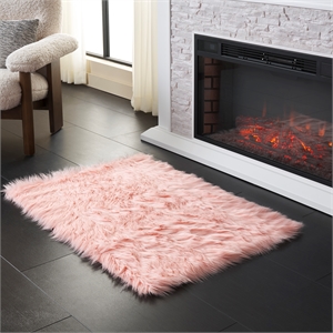 Safavieh Faux Sheep Skin 2'-0&quot x 3'-0&quot Acrylic Power Loomed Rug in Pink