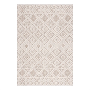 Safavieh Global 4'-0&quot x 6'-0&quot Power Loomed Rug in Beige / Ivory