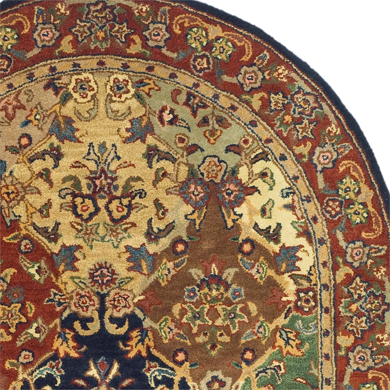 Safavieh Heritage 7'-6