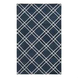 Safavieh Himalaya 4'-0&quot x 6'-0&quot Wool Hand Tufted Rug in Navy / Silver
