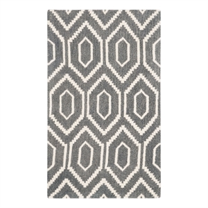 Safavieh Himalaya 3'-0&quot x 5'-0&quot Wool Hand Tufted Rug in Dark Gray / Ivory