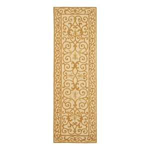 Safavieh Chelsea 2'-6&quot x 12'-0&quot Wool Hand Hooked Rug in Ivory / Gold