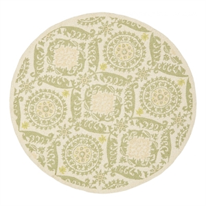 Safavieh Chelsea 5'-6&quot x 5'-6&quot Wool Hand Hooked Rug in Beige / Green
