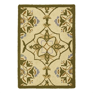 Safavieh Chelsea 1'-8&quot x 2'-6&quot Wool Hand Hooked Rug in Ivory / Green
