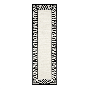 Safavieh Chelsea 2'-6&quot x 12'-0&quot Wool Hand Hooked Rug in White / Black