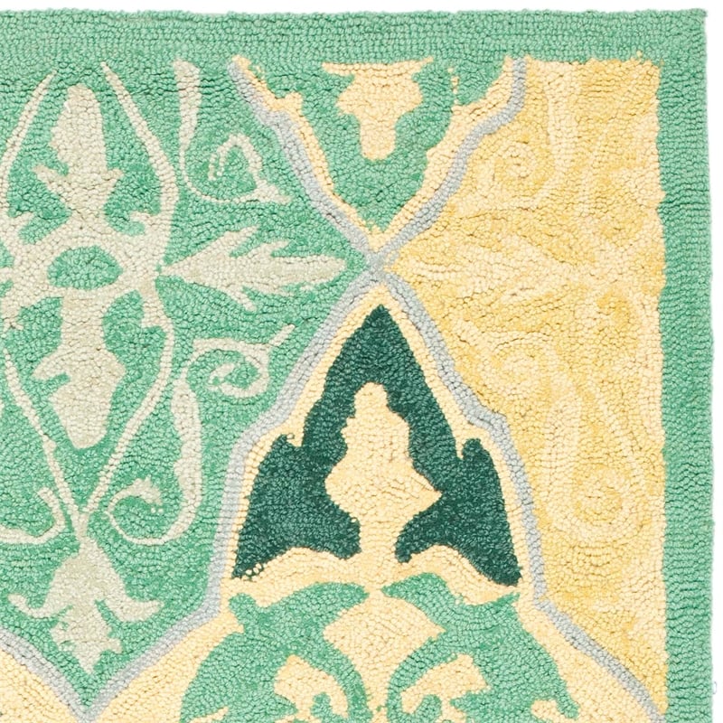 Safavieh Chelsea 2'-6