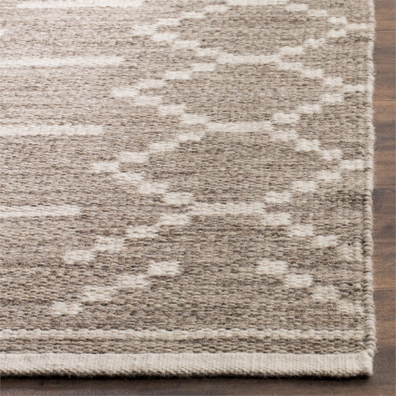 Safavieh Kilim 5'-0