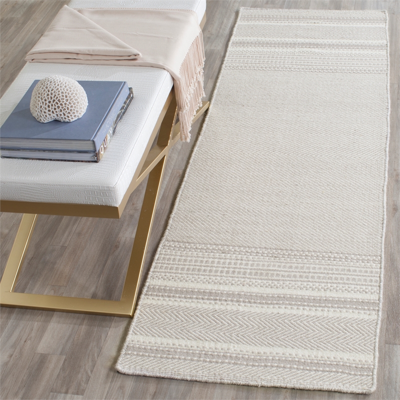 Safavieh Kilim 2'-3