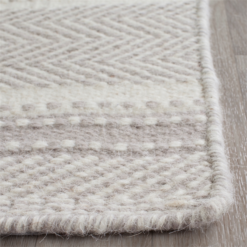 Safavieh Kilim 2'-3