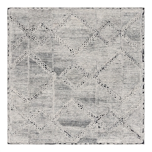 Safavieh Kenya 6'-0&quot x 6'-0&quot Wool and Cotton Hand Tufted Rug in Ivory / Black