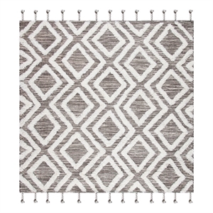 Safavieh Kenya 7'-0&quot x 7'-0&quot Wool Hand Tufted Rug in Brown / Ivory