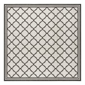 Safavieh Linden 100 6'-7&quot x 6'-7&quot Power Loomed Rug in Light Gray / Charcoal