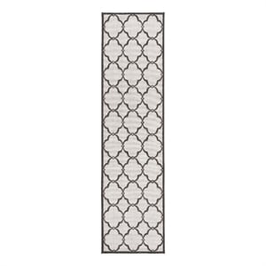 Safavieh Linden 100 2'-2&quot x 8'-0&quot Power Loomed Rug in Light Gray / Charcoal
