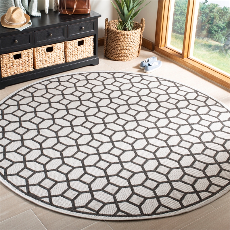Safavieh Linden 100 6'-7