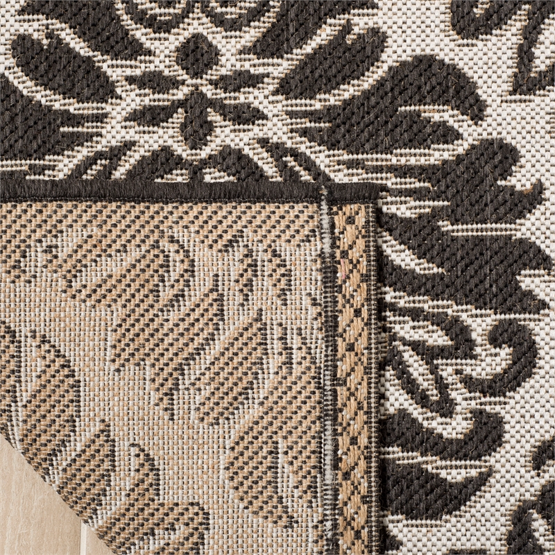Safavieh Linden 100 5'-3