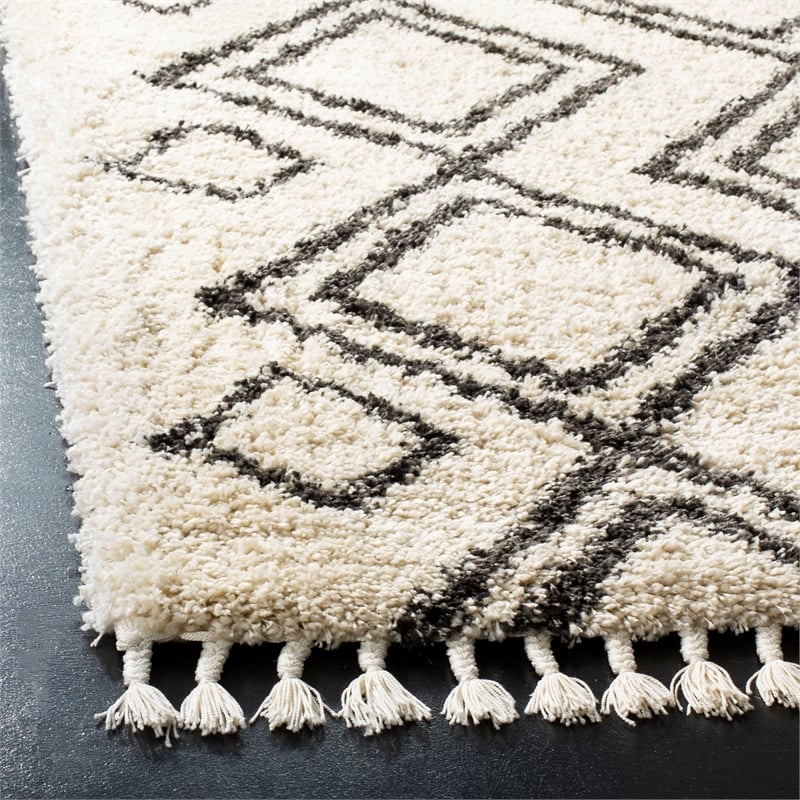 Safavieh Moroccan Fringe Shag 200 4'-0