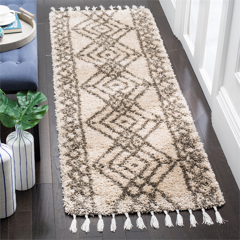 Safavieh Moroccan Fringe Shag 200 2'-3