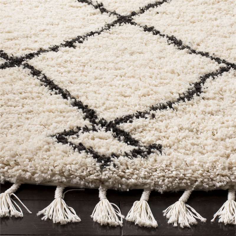Safavieh Moroccan Fringe Shag 200 6'-7