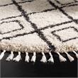 Safavieh Moroccan Fringe Shag 200 6'-7