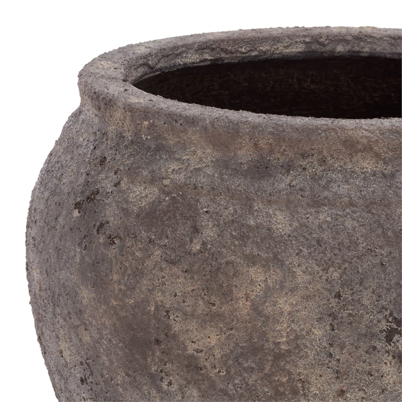 Safavieh Ramsey Ficonstone Planter Pot  in Brown