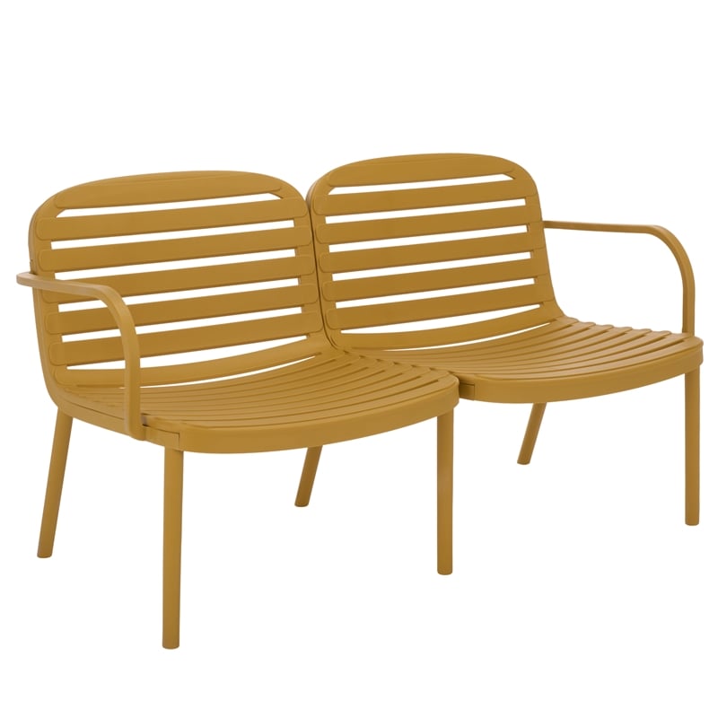 Safavieh Thompson Living Set  in Yellow