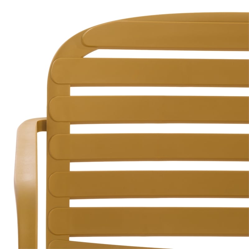 Safavieh Thompson Living Set  in Yellow