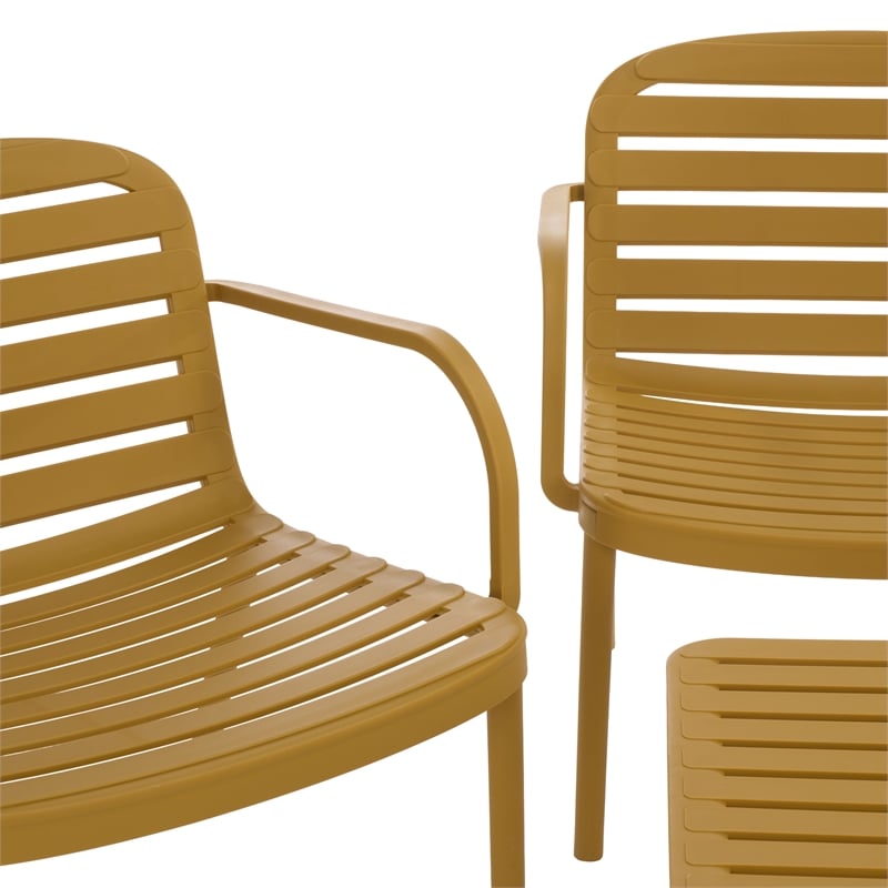 Safavieh Thompson Living Set  in Yellow
