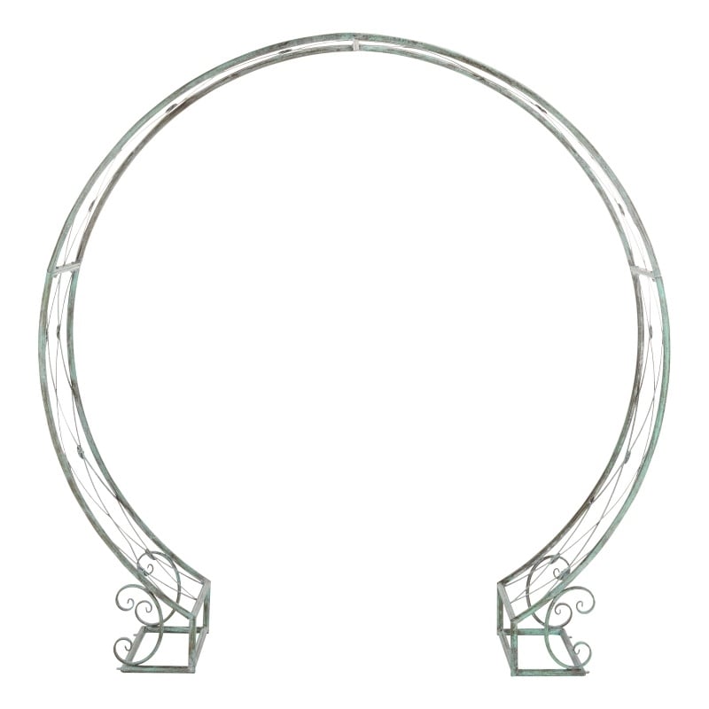 Safavieh Mizell Moon Iron Gateway in Green