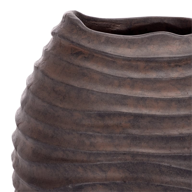 Safavieh Damian Planter Pot  in Brown