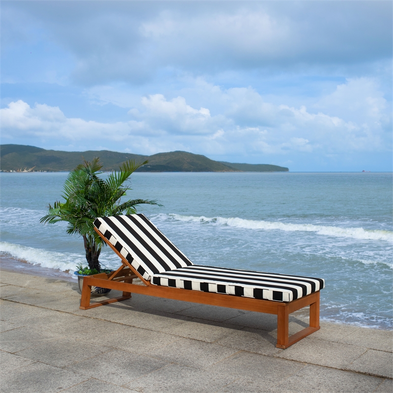 Safavieh Solano Wood and Fabric Sunlounger in Natural / Black