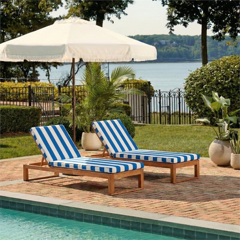 Safavieh Solano Wood and Fabric Sunlounger in Natural / Royal Blue