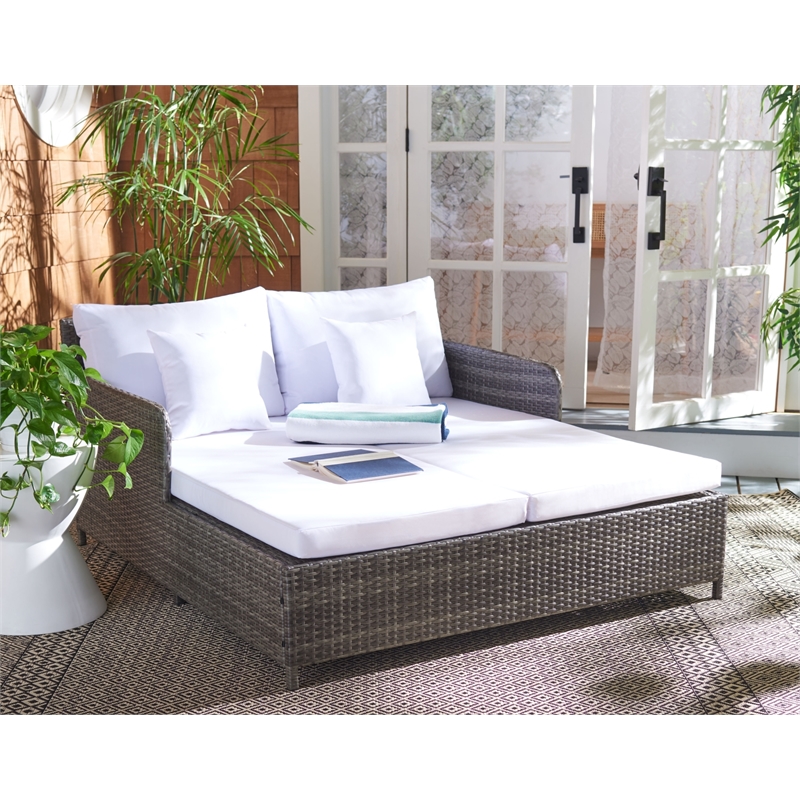 Safavieh Cadeo Wicker and Rattan Daybed in Gray / Brown / White