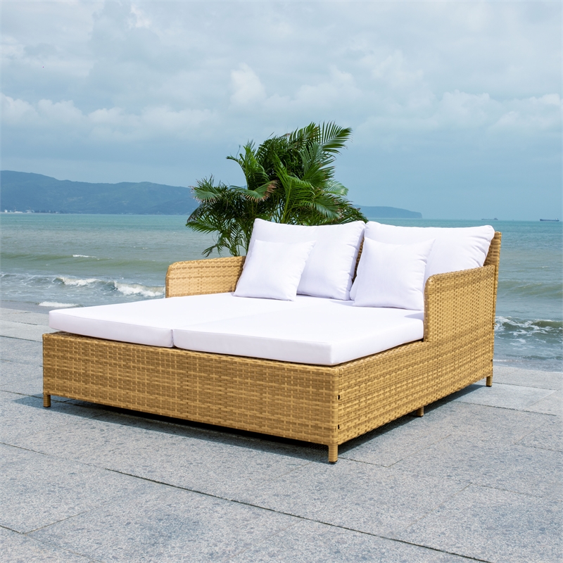 Safavieh Cadeo Wicker and Rattan Daybed in Natural / White