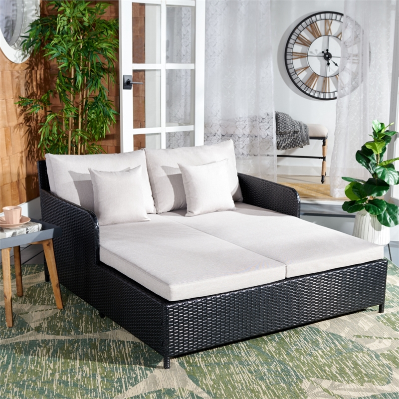 Safavieh Cadeo Wicker and Rattan Daybed in Black / Light Gray