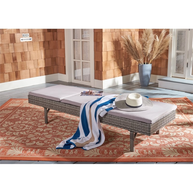 Safavieh Cam Wicker and Rattan Sunlounger in Gray / Gray