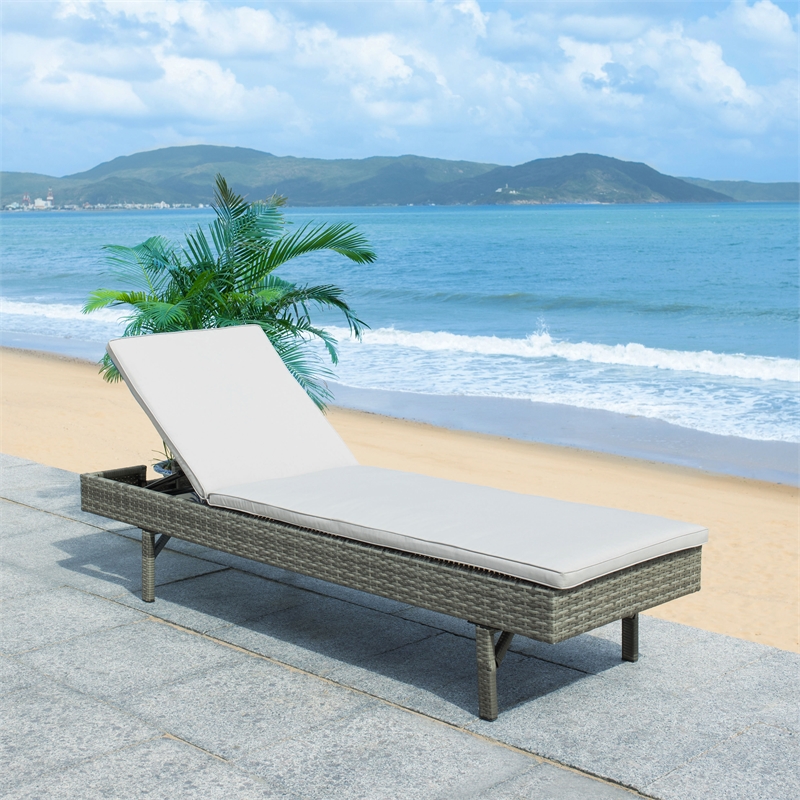 Safavieh Cam Wicker and Rattan Sunlounger in Gray / Gray