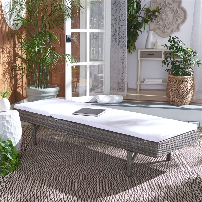 Safavieh Cam Wicker and Rattan Sunlounger in Gray / Brown / White